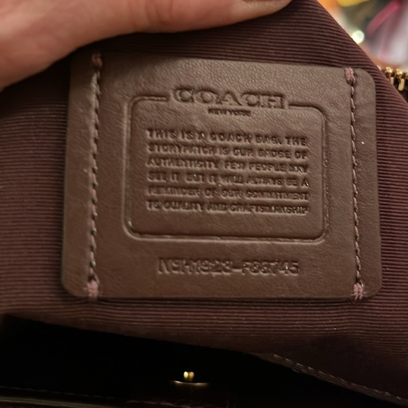 Coach EUC Satchel or Crossbody bag. Beautiful plum with raspberry handles. - Picture 10 of 15